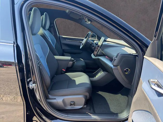 Volvo EX30 E60 Twin Ultra Performance Sw. Black Ed. AWD