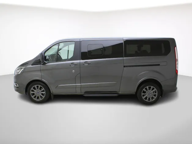 Ford Tourneo Custom Bus 320 L2 2.0 TDCi Titanium X