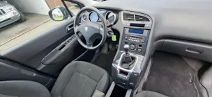 Peugeot 5008 1.6 HDI Business