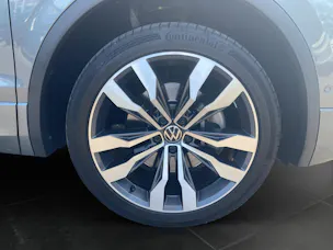 VW Tiguan Allspace 2.0 TDI SCR R-Line DSG