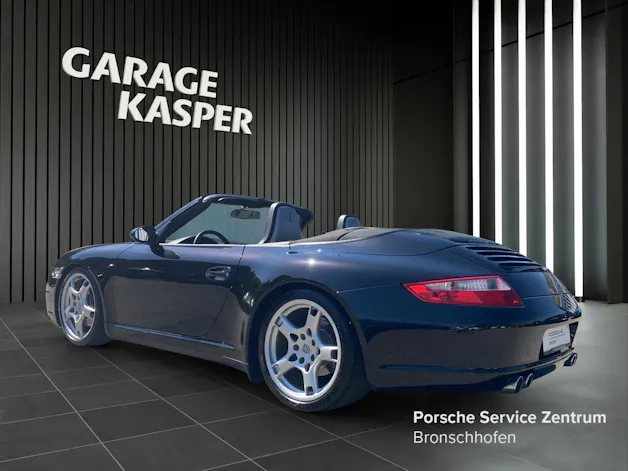 Porsche 911 Carrera 4 Cabriolet