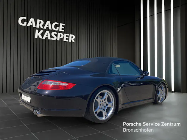 Porsche 911 Carrera 4 Cabriolet