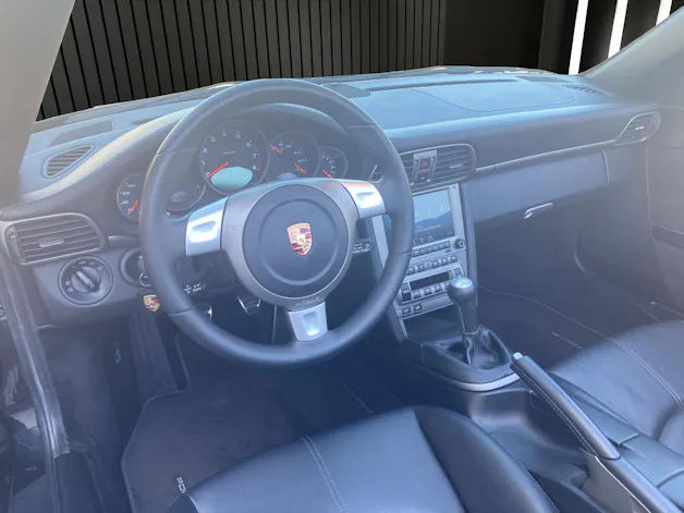 Porsche 911 Carrera 4 Cabriolet