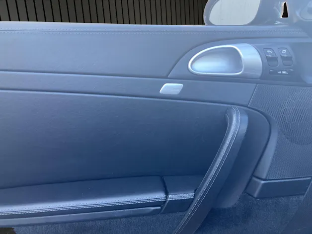 Porsche 911 Carrera 4 Cabriolet