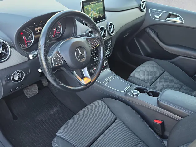 Mercedes-Benz B 220 Style 4Matic 7G-DCT