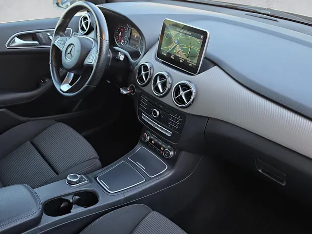 Mercedes-Benz B 220 Style 4Matic 7G-DCT