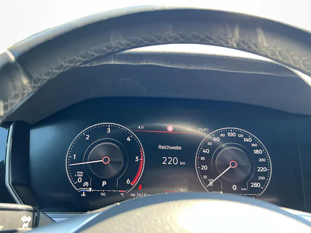 VW Touareg 3.0 V6 TDI 286 R-Line