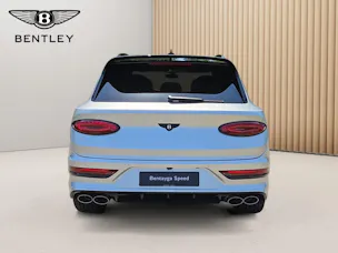 Bentley Bentayga Speed- mehrere Fahrzeuge im Vorlauf. Kontaktieren Sie uns bitte für mehr Informationen.