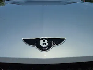 Bentley Bentayga Speed- mehrere Fahrzeuge im Vorlauf. Kontaktieren Sie uns bitte für mehr Informationen.