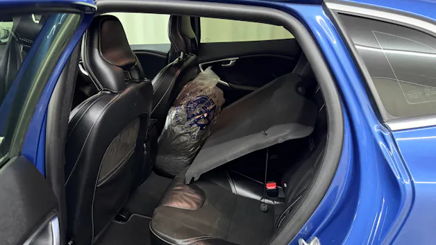 Volvo V40 T2 Momentum R-Design