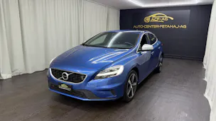 Volvo V40 T2 Momentum R-Design