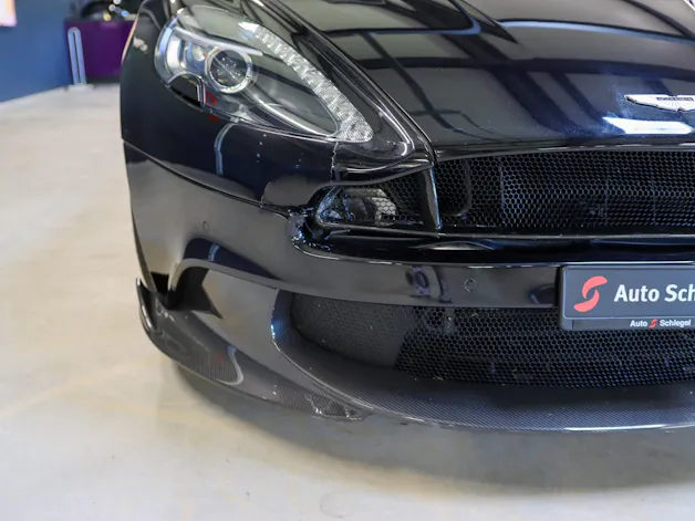 Aston Martin Vanquish S Volante V12 Touchtronic 3