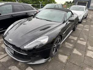 Aston Martin Vanquish S Volante V12 Touchtronic 3