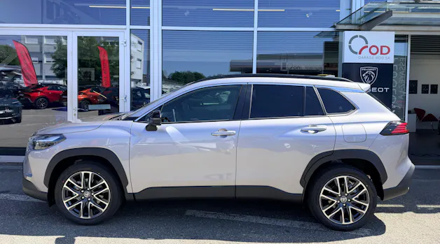 Toyota Corolla Cross 2.0 Trend e-CVT AWD