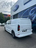 Ford Transit Custom Van 320 L2 2.0 Ltd./170CV/Aut.