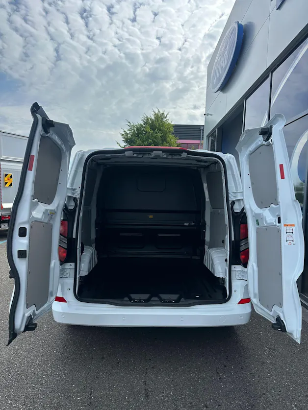 Ford Transit Custom Van 320 L2 2.0 Ltd./170CV/Aut.