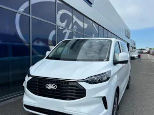 Ford Transit Custom Van 320 L2 2.0 Ltd./170CV/Aut.