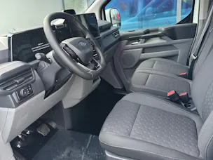 Ford Transit Custom Van 320 L2 2.0 Ltd./170CV/Aut.