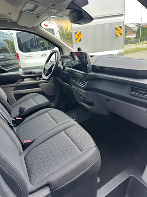 Ford Transit Custom Van 320 L2 2.0 Ltd./170CV/Aut.