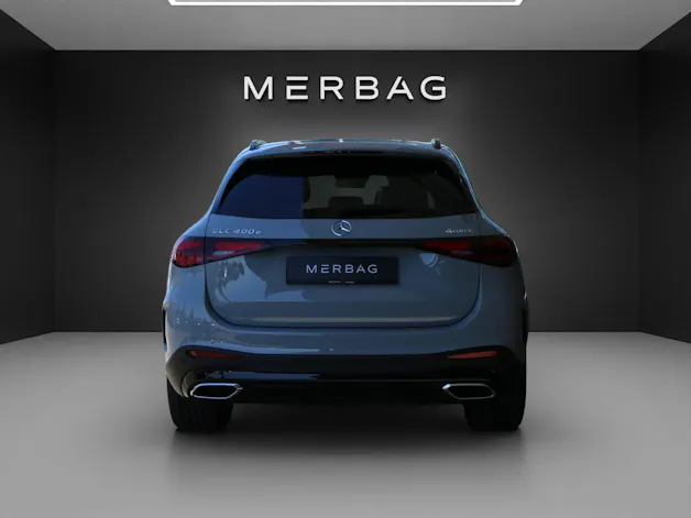 Mercedes-Benz GLC 400 e 4MATIC with EQ-Star Hybrid