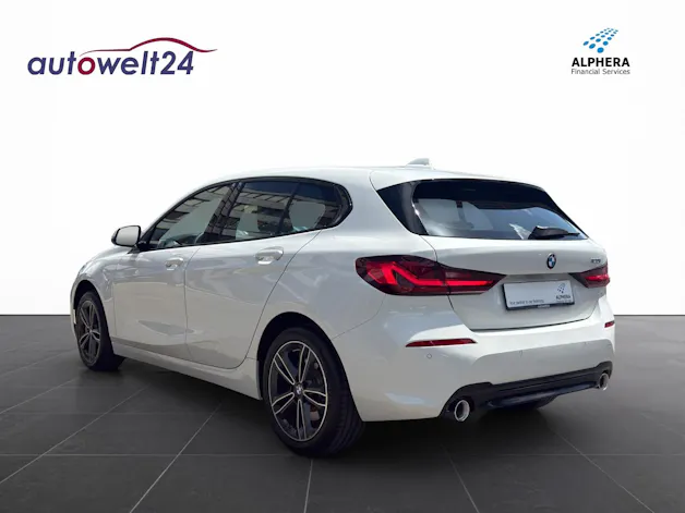 BMW 120i Sport Line Steptronic