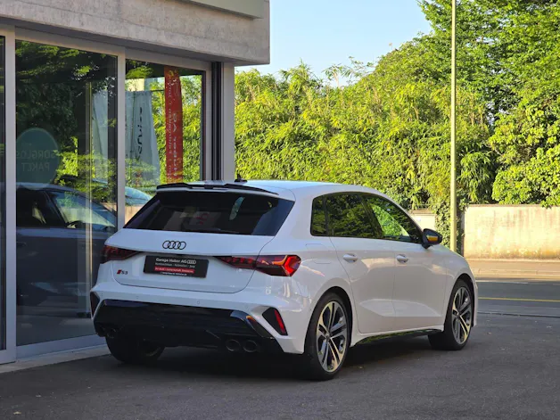 Audi S3 Sportback TFSI quattro S-tronic