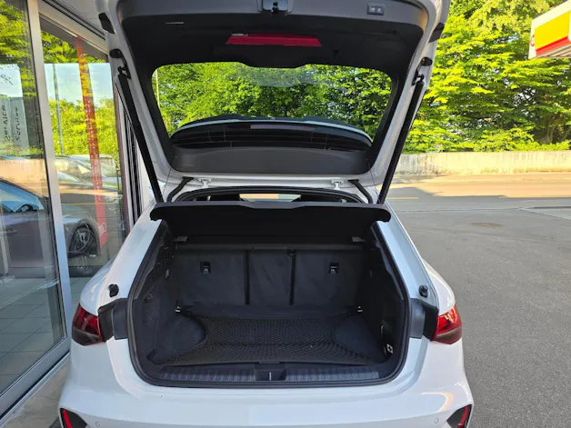 Audi S3 Sportback TFSI quattro S-tronic