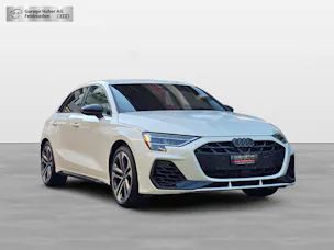 AUDI S3 Sportback TFSI quattro S-tronic