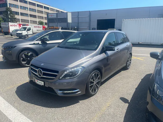 Mercedes-Benz B 220 CDI 7G-DCT ANHÄNGEKUPPLUNG