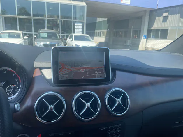Mercedes-Benz B 220 CDI 7G-DCT ANHÄNGEKUPPLUNG
