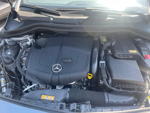 Mercedes-Benz B 220 CDI 7G-DCT ANHÄNGEKUPPLUNG
