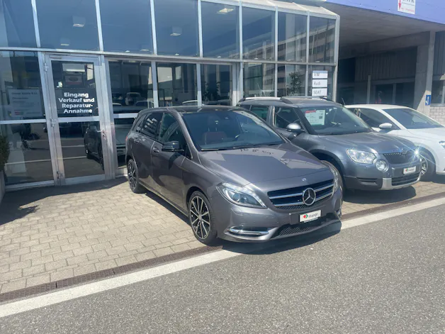 Mercedes-Benz B 220 CDI 7G-DCT ANHÄNGEKUPPLUNG