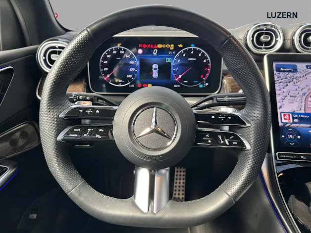 Mercedes-Benz GLC 300 4Matic AMG Line 9G-Tronic