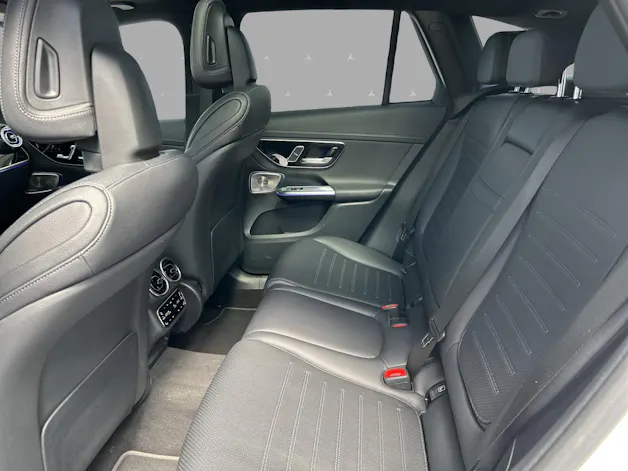 Mercedes-Benz GLC 300 4Matic AMG Line 9G-Tronic