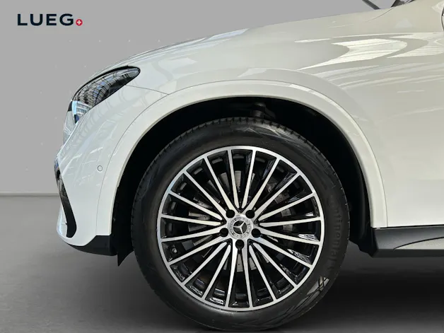Mercedes-Benz GLC 300 4Matic AMG Line 9G-Tronic