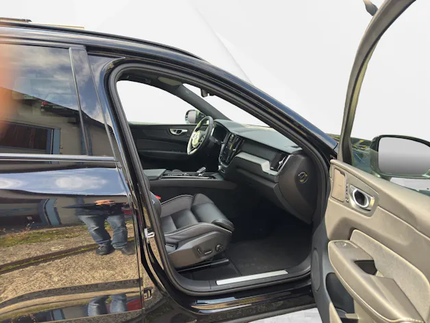 VOLVO XC60 T8 eAWD PluginHybrid Plus Dark Geartronic