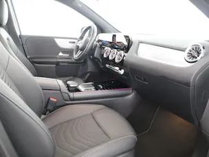 Mercedes-Benz B 220 d 4M Swiss Star