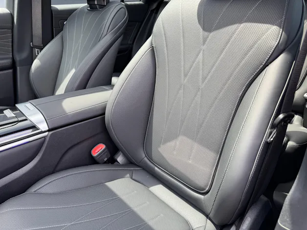 Mercedes-Benz GLC 400 e 4MATIC with EQ-Star Hybrid
