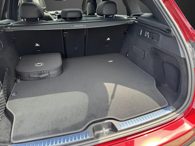 Mercedes-Benz GLC 400 e 4MATIC with EQ-Star Hybrid