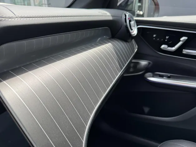 Mercedes-Benz GLC 400 e 4MATIC with EQ-Star Hybrid