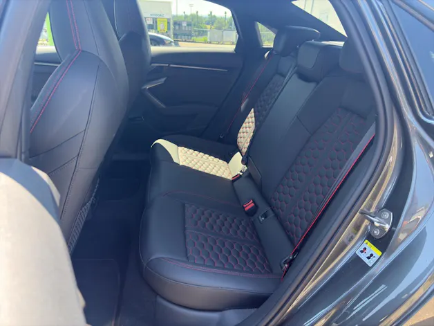 Audi RS3 Limousine 2.5 TFSI quattro S-Tronic