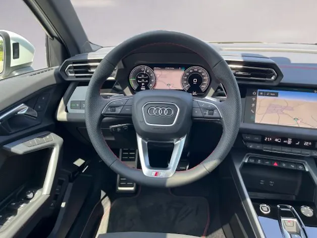 Audi A3 Sportback TFSI e 200 kW S line Attraction S tronic