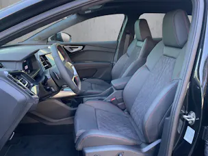 Audi Q4 e-tron 45 Edition Swiss Ski quattro
