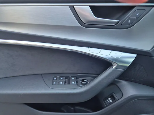 Audi S6 Avant 3.0 TDI quattro tiptronic