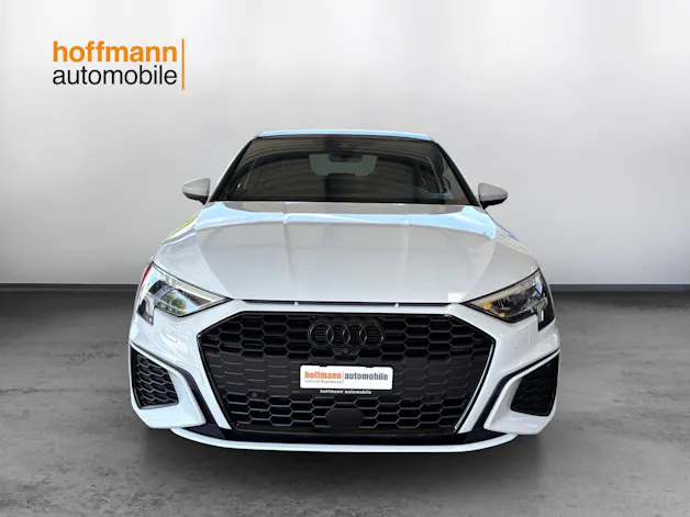 Audi A3 Sportback 35 TFSI S line Attraction S-tronic