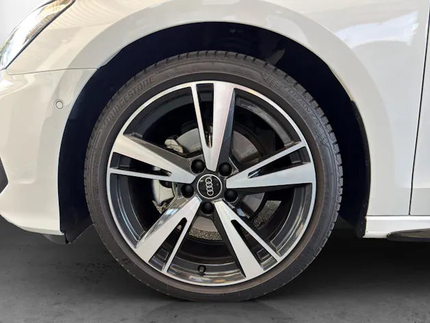 Audi A3 Sportback 35 TFSI S line Attraction S-tronic