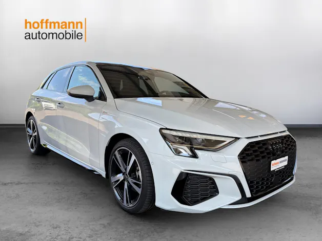 Audi A3 Sportback 35 TFSI S line Attraction S-tronic