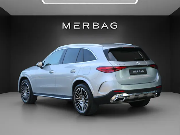 Mercedes-Benz GLC 400 e 4MATIC with EQ-Star Hybrid