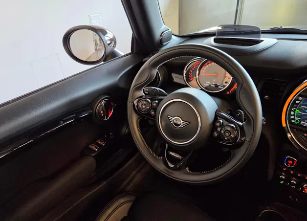 Mini Cabrio F57 2.0i Cooper S SDKG