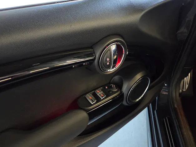 Mini Cabrio F57 2.0i Cooper S SDKG